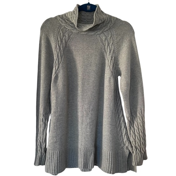 Alashan Sweaters - Alashan Wool and Cashmere Blend Fisherman Turtleneck in Sage Green size Large